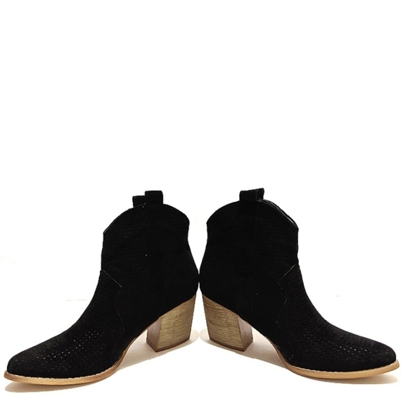 Yoki Western Style Perforated Replay Booties - Picture 7 of 10